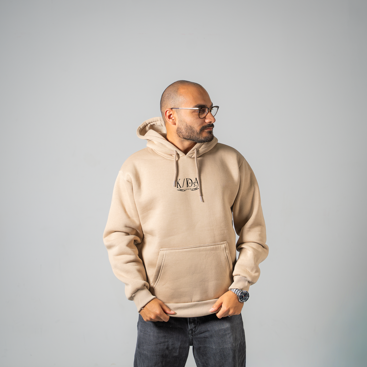 Firestarter K/DA hoodie in beige – front view on model – League of Legends