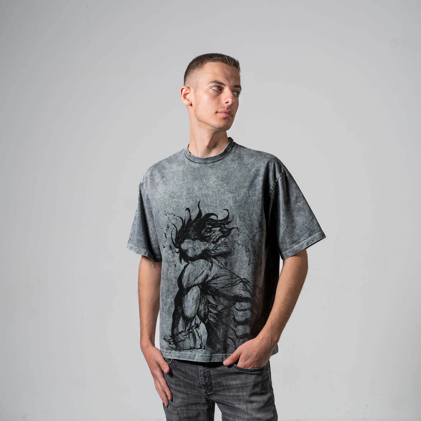 EREN TITAN OVERSIZE T-SHIRT - ATTACK ON TITAN